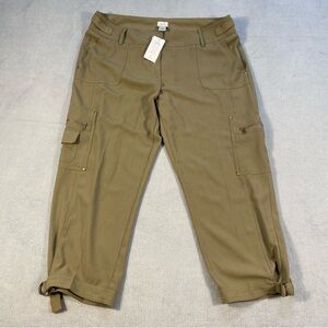 Cache women’s Khaki/green utility cargo pants with adjustable waist and cuffs,12